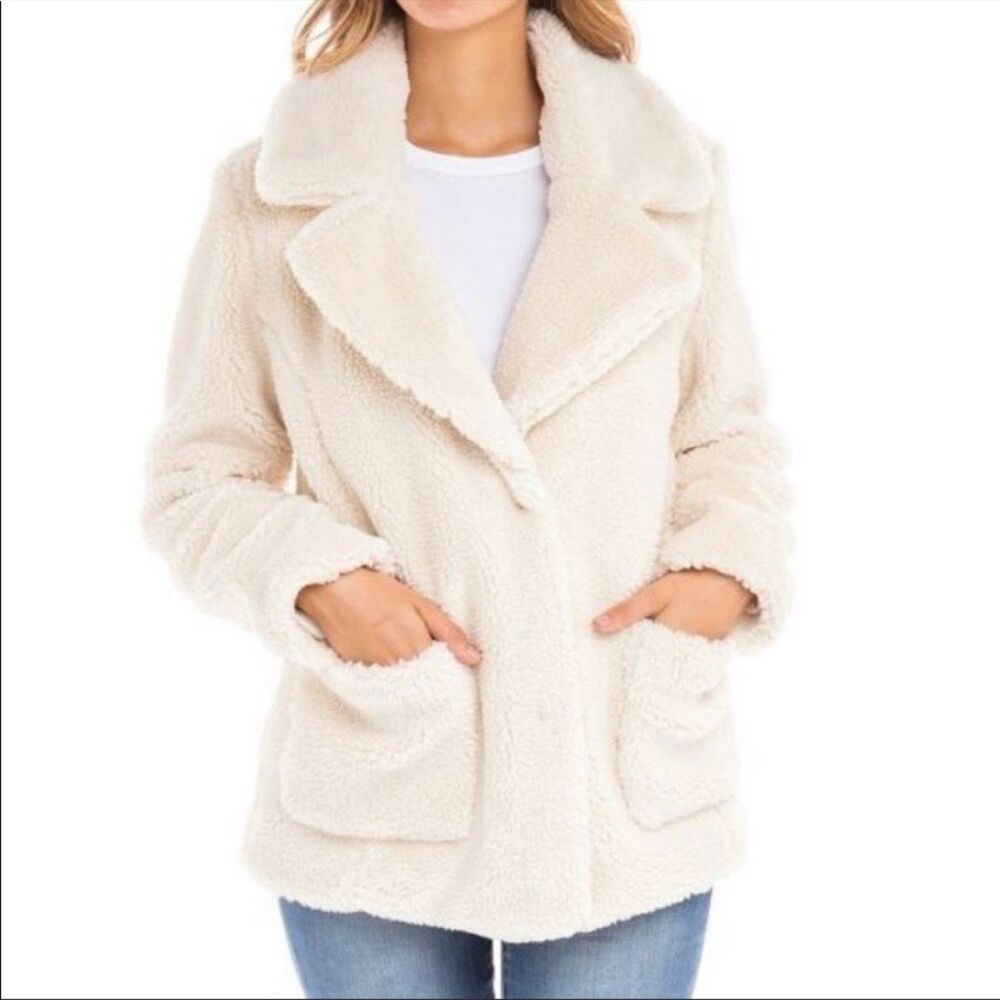 Sebby SAKS Teddy Bear Faux Fur Shearling Cream Coat Jacket, Women’s Medium